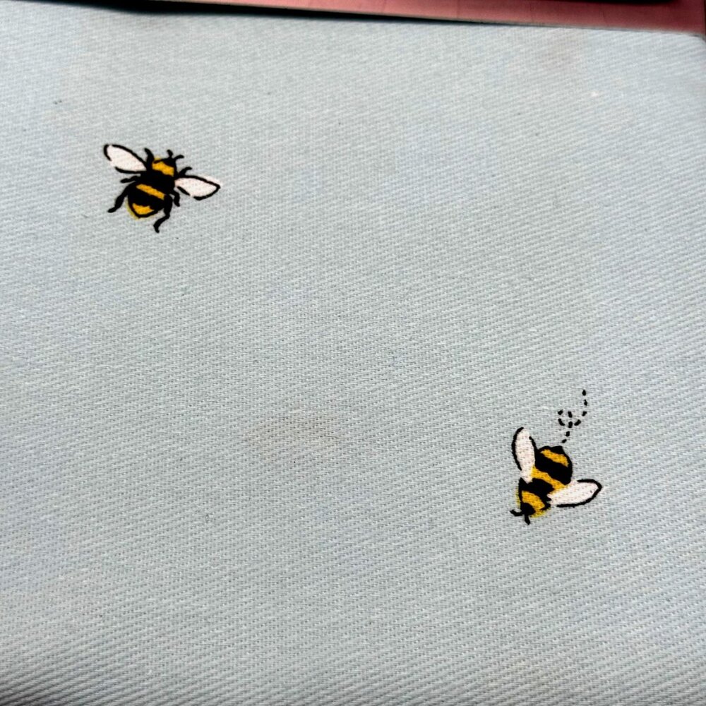 Kate Spade Bumble Bee Fabric Shower Curtain Blue Cotton Blend 72"x72" Summer NEW - Picture 4 of 7